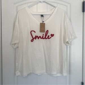 SHEIN Women's White "Smile" Embroidered  Batwing Sleeve Short Sleeve Top 1X NWT